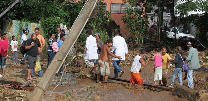 Brésil : Des pluies diluviennes font au moins 257 morts