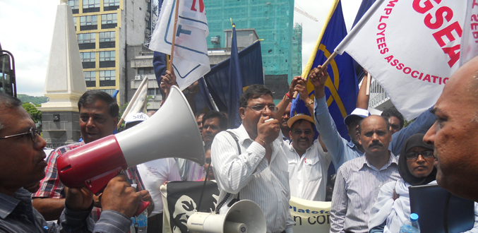 Plateforme syndicale : «La baisse des prix du ministre Soodhun n’est que du bluff»