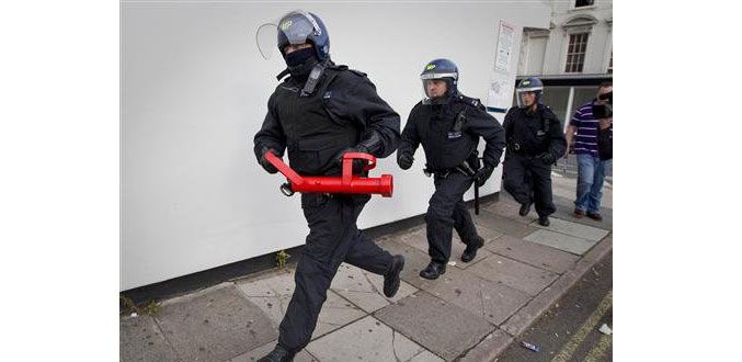 Grande-Bretagne : déploiement policier avant le week-end