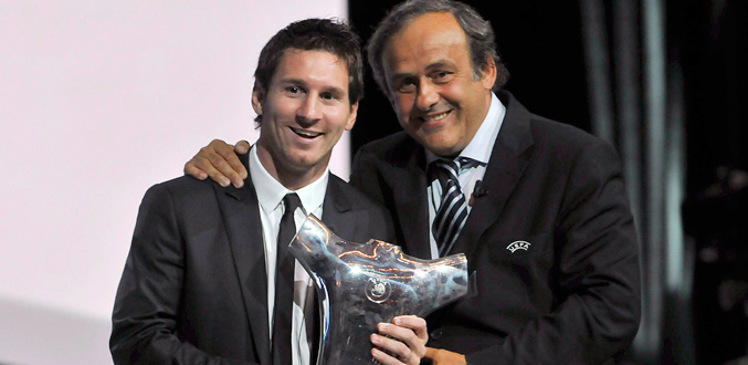 Football: Lionel Messi élu joueur européen de l''année par l''UEFA