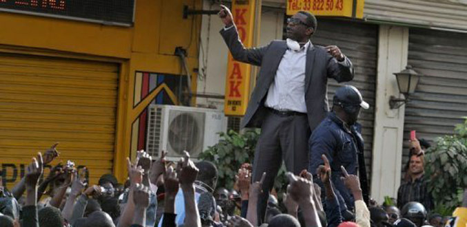 Sénégal: Youssou Ndour blessé lors nouveaux incidents à Dakar