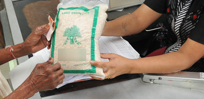 Le riz et la farine seront dorénavant disponibles en sacs de 25 kilos