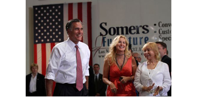 Etats-Unis : Mitt Romney obtient son billet pour affronter Barack Obama