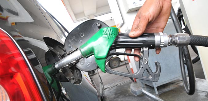 Carburants : pas de baisse malgré les profits de Rs 1,8 Md de la STC, affirme Sayed-Hossen