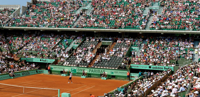Tennis-Roland-Garros: Novak Djokovic et Roger Federer impressionnent