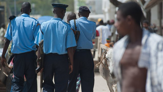 Le Kenya augmentera les effectifs de sa police pour faire face à l''insécurité