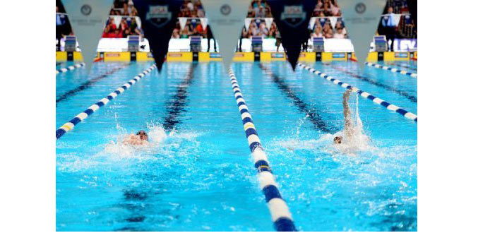 Natation: Lochte s''offre Phelps sur 400 m 4 nages
