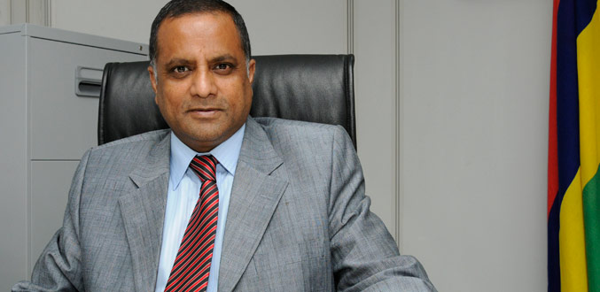 Défaillances du réseau de Mauritius Telecom : le ministre Pillay réclame des comptes