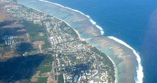 Réunion - Risque requin: et pourquoi pas une surveillance par caméra aérienne ?