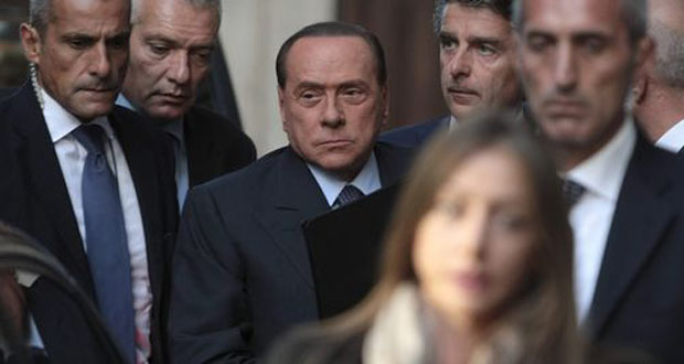 Silvio Berlusconi sur le point de perdre sa dernière bataille
