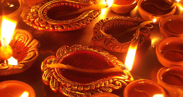 La fête Divali célébrée en pleine éclipse solaire