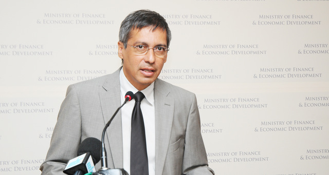 Politique monétaire: «Je rejette les attaques du ministère des Finances» dit Bheenick