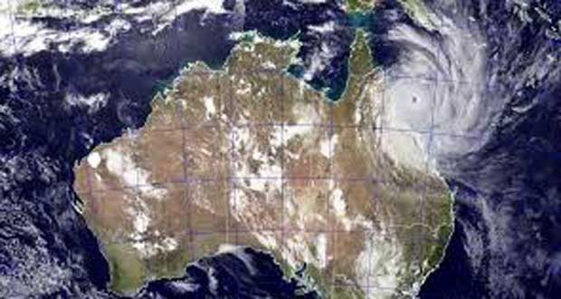 Un puissant cyclone menace le nord-est de l'Australie