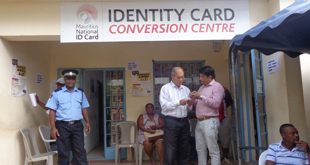 Nouvelle carte d'identité: Rodrigues boucle l’exercice de conversion dès la fin de ce mois