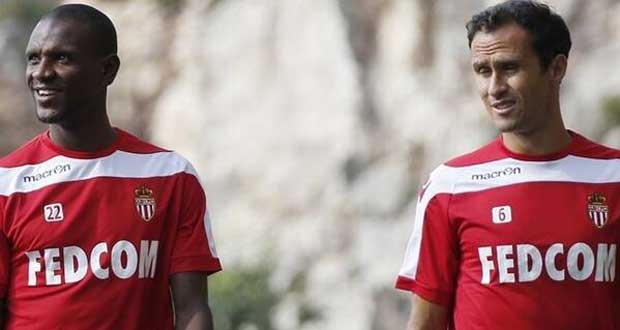 Transferts - L1 - Monaco prolonge Abidal et Carvalho d'une saison 