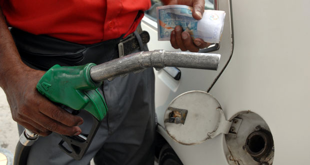 Carburants: la STC ne compte pas recommander de hausse