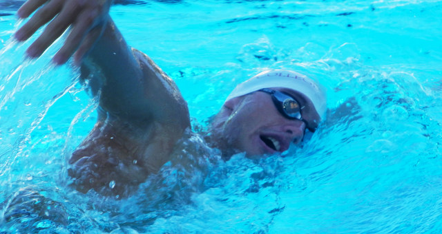 Jeux du Commonwealth: Bradley Vincent chute en demi-finale du 100m nage libre