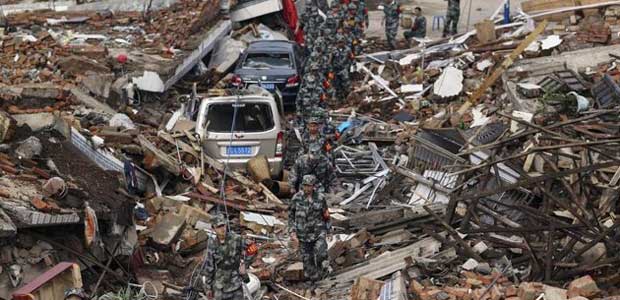 Près de 400 morts dans le tremblement de terre en Chine