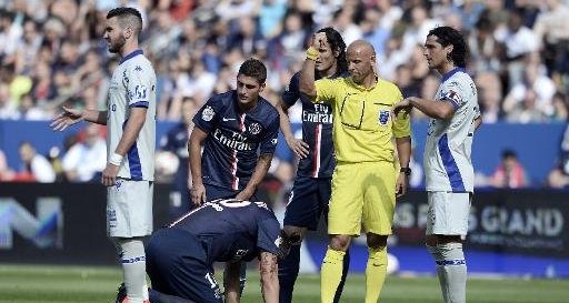 Ligue 1: coup de tête de Brandao, blessure d'Ibra, tout se passe à Paris