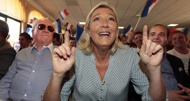 Marine Le Pen réclame à nouveau une dissolution