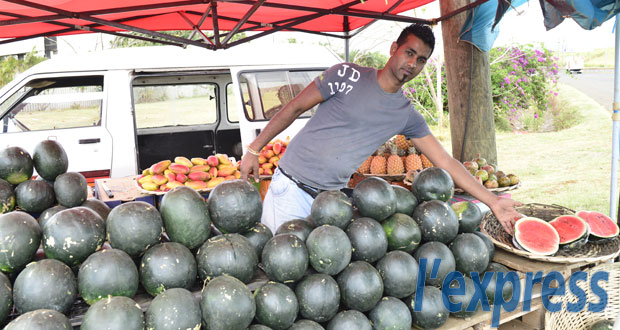 Fruits de saison: les melons d’eau entre Rs 50 et Rs 250