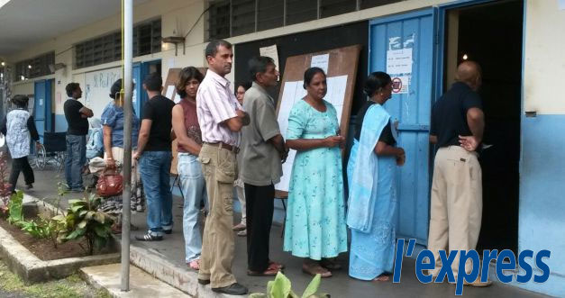  Inquiétante erreur: une jeune femme inscrite sur deux registres électoraux