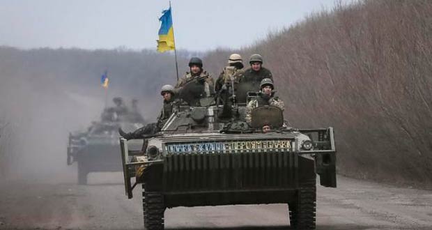 Kiev dénonce la présence de chars russes près de Marioupol