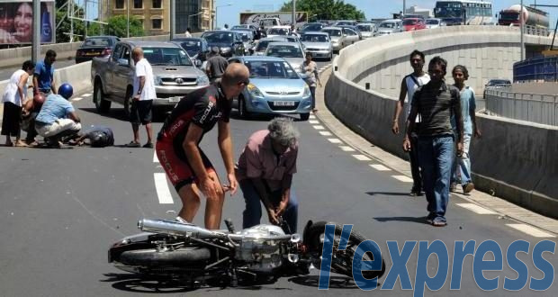 Accidents: motocyclistes et piétons davantage exposés