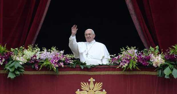 Pâques: le pape appelle à la fin des tragédies en Afrique et au Moyen-Orient