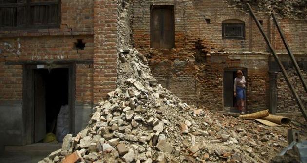 Un nouveau séisme fait au moins 37 morts au Népal
