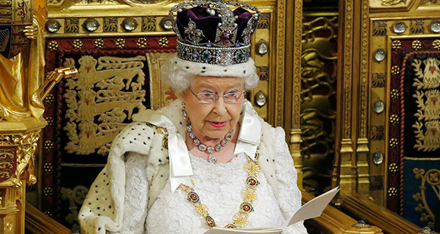 Elizabeth II confirme le plan pour un référendum sur l'UE