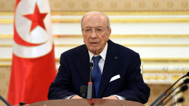 Tunisie: le président décrète l'état d'urgence