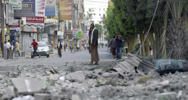 Yémen: violents raids aériens sur Sanaa
