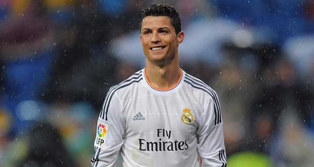 Espagne/4e journée: Ronaldo de record en record, le Barça sans banc