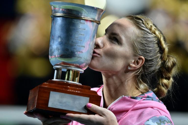 Tennis: Kuznetsova dispose d'une Pavlyuchenkova fatiguée en finale à Moscou