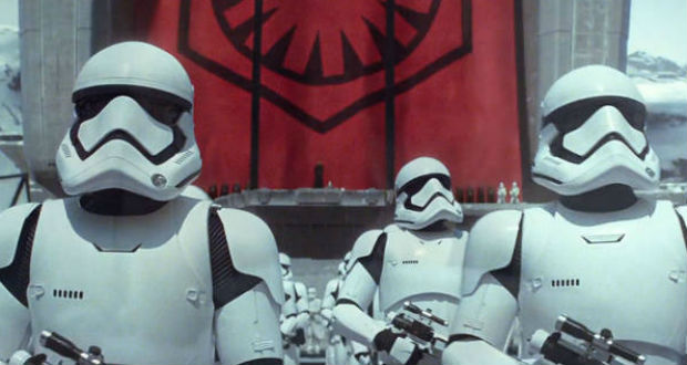 Cinéma: à six semaines de la sortie de Star Wars, les fans s’enflamment