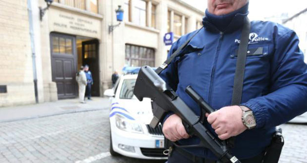 Bruxelles: deux arrestations face à de "sérieuses" menaces d'attentats pendant les fêtes