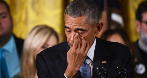Etats-Unis: ému aux larmes, Obama dévoile son plan sur les armes à feu