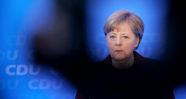 Cologne: Merkel durcit le ton sur les réfugiés