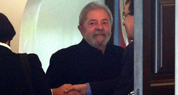 Brésil: un procureur de Sao Paulo requiert des poursuites pénales contre l'ex-président Lula