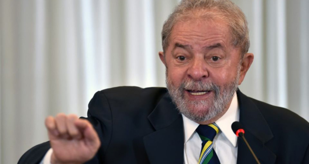 Brésil: Lula espère entrer au gouvernement jeudi