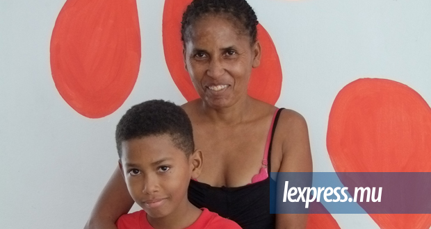 Semaine de l’hémophilie: Juanito, petit homme qui fait preuve d’un grand courage