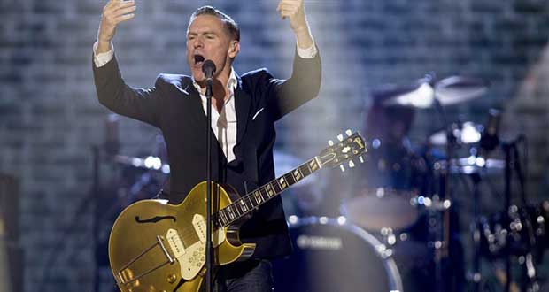 Bryan Adams annule un concert pour protester contre une loi discriminatoire