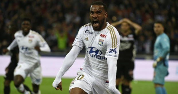 Ligue 1: Lacazette sauve Lyon contre Nice