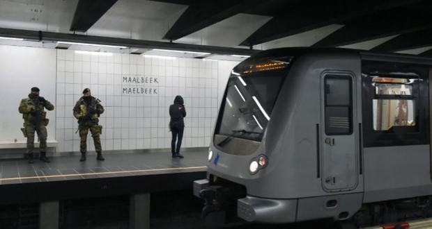 Belgique: émotion à la station Maelbeek pour sa réouverture