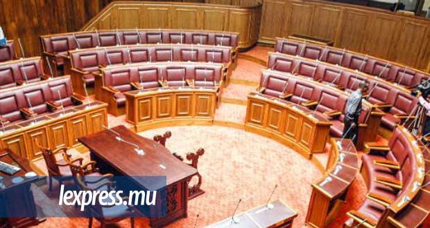 Assemblée nationale: muselière pour des parlementaires MSM