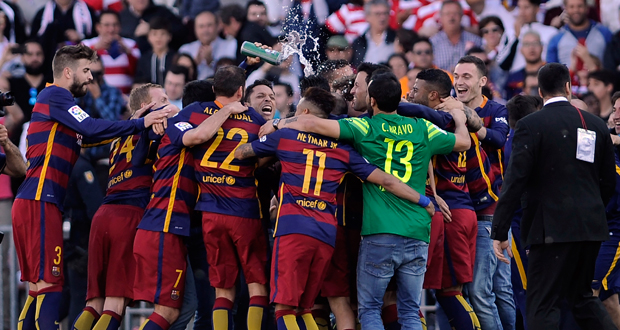 Liga : le Barça tient son titre, triple ban pour Suarez