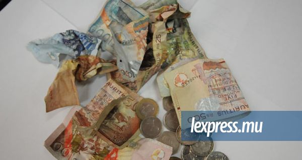 Banque de Maurice: un client remet un faux billet de Rs 200 à un caissier
