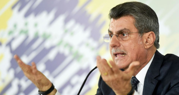 Brésil: le gouvernement intérimaire rattrapé par le scandale de corruption Petrobras