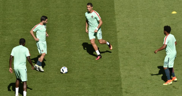 Euro-2016: les Portugais Guerreiro et Quaresma sur le banc contre la Hongrie